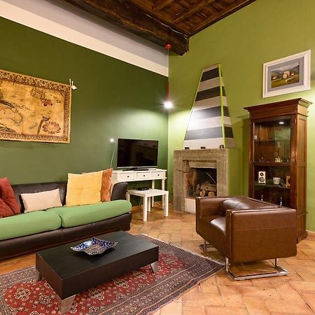 Rome As You Feel - Vicolo Delle Grotte Bilik gambar