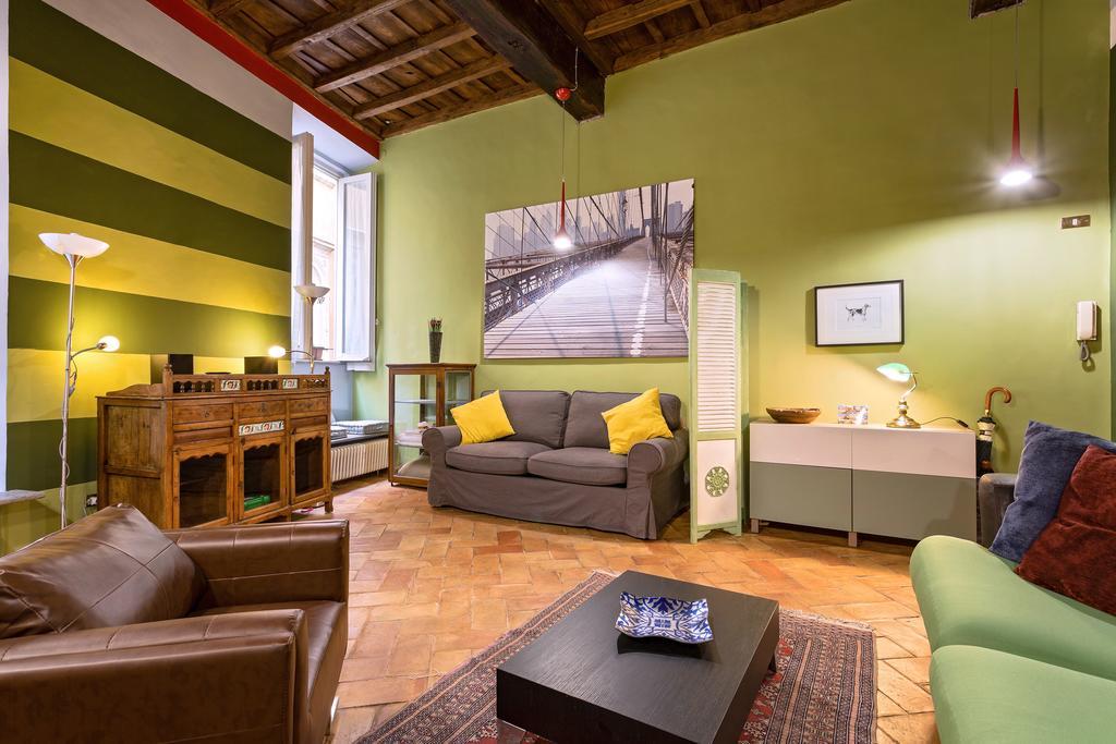 Rome As You Feel - Vicolo Delle Grotte Bilik gambar
